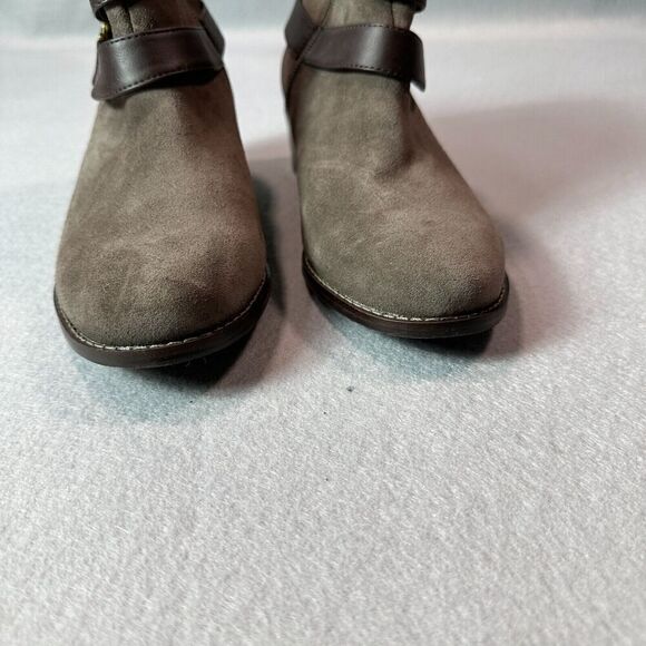 Vionic Mana Boots Womens 6.5 Orthaheel Grey‎ Suede Buckle Straps Block Heel - Picture 3 of 7